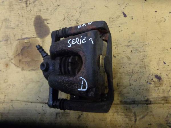 MACHOIRE AVANT DROITE BMW SERIE 1 - Vue 1